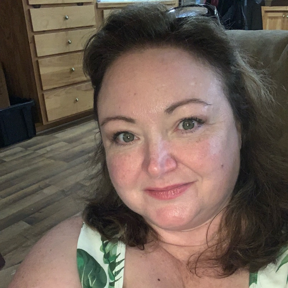Meet your Posher, Lorene